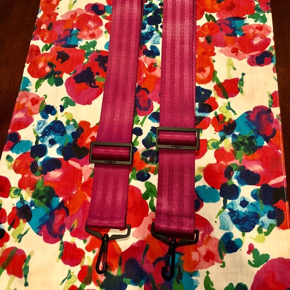 Backpack Seatbelt straps - Picture 5 of 6